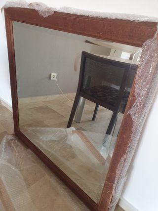 Espejo de madera y cristal