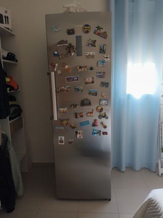 Nevera Hisense y congelador Infiniton tipo America