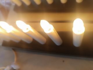 Lámpara de velas LED negra y blanca