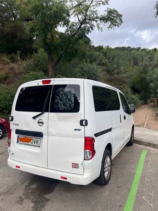 Nissan NV200 2016