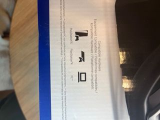 Volante Hori RWA Racing Wheel para PS4/PS5/PC