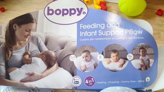 Cojín de lactancia Chicco estampado