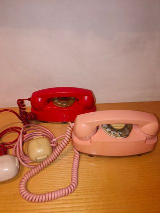 Lotto di 2 telefoni vintage Face Standard e Lillo