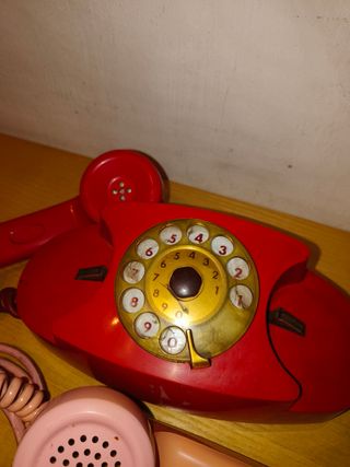 Lotto di 2 telefoni vintage Face Standard e Lillo