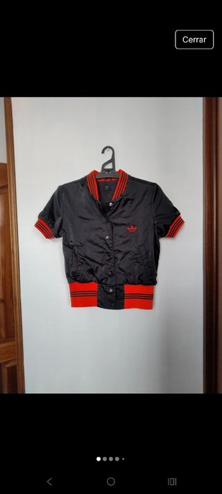 Chaqueta Adidas Bomber Corta Roja Negra