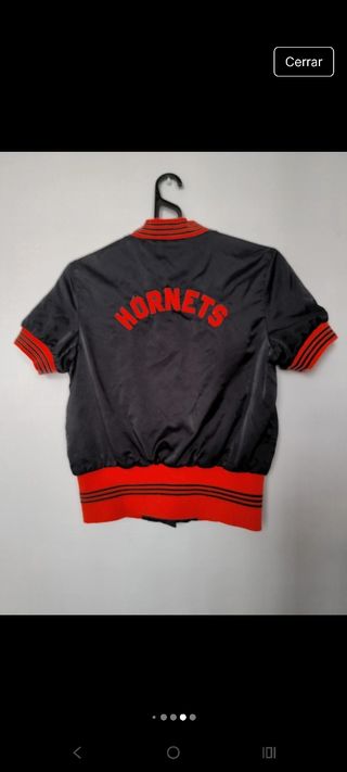Chaqueta Adidas Bomber Corta Roja Negra