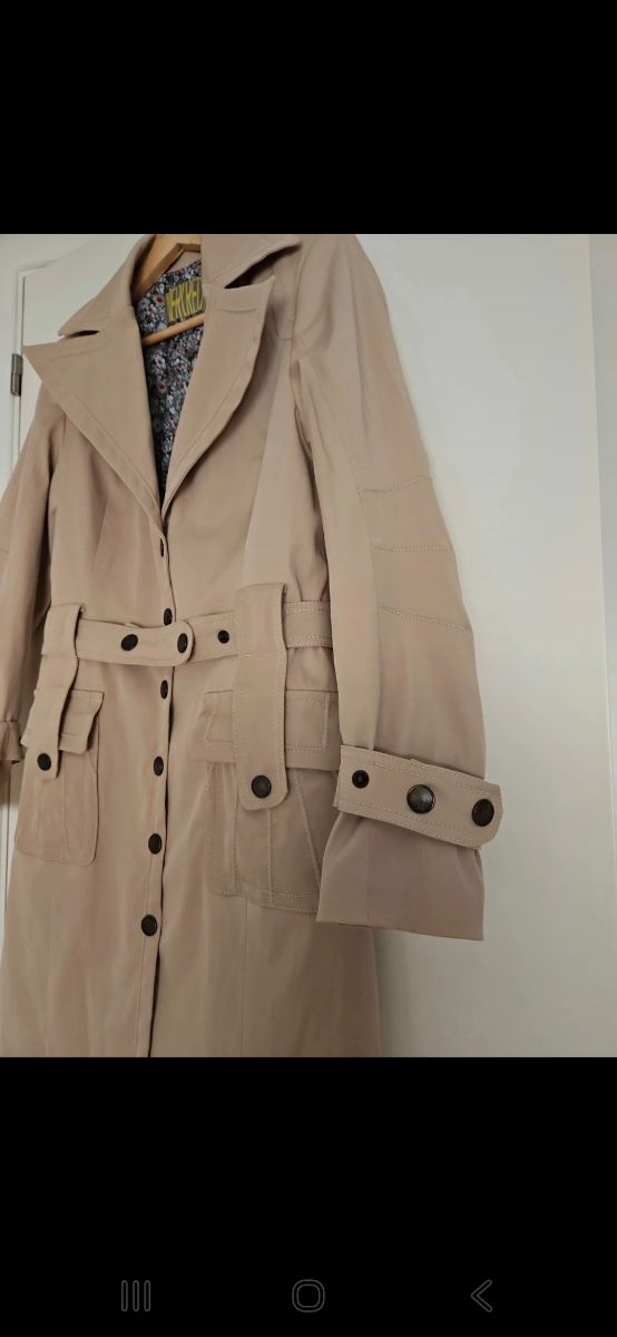 Gabardina Mercredi Beige Talla M