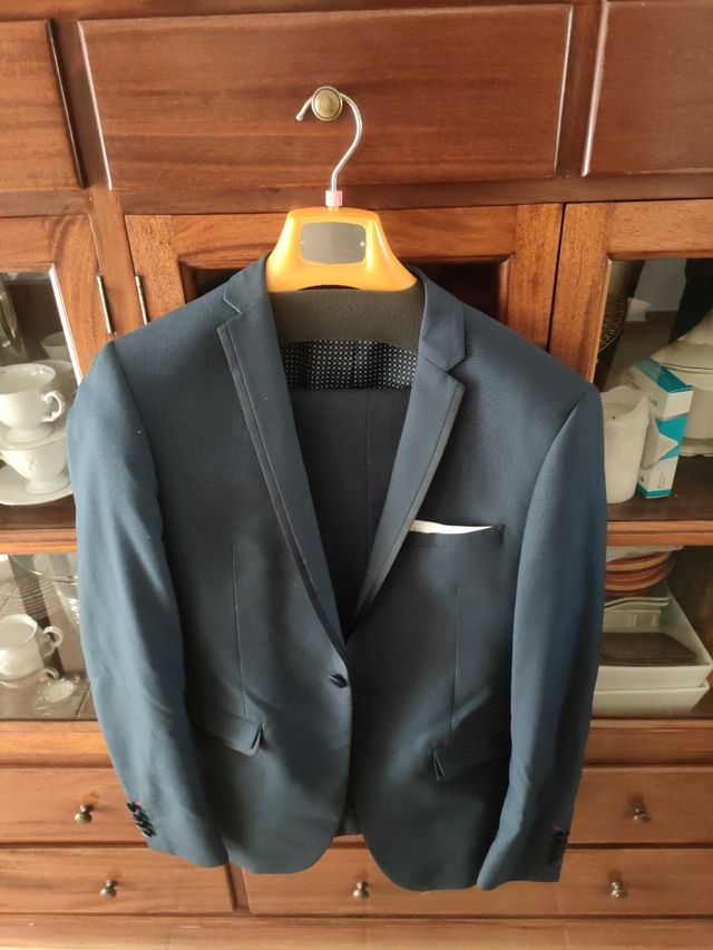 Traje azul marino talla S