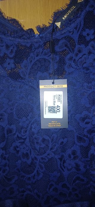 Vestido azul de encaje