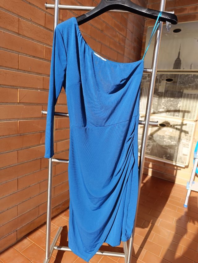 Coppia di abiti x uscire taglia S, viola e verde.