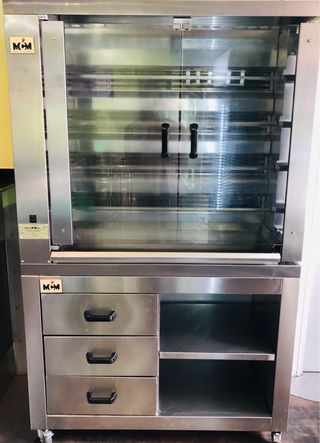 Asador de pollos profesional