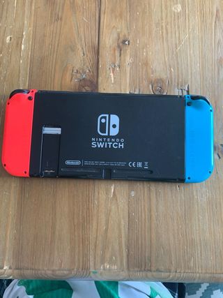 Nintendo Switch Azul y Rojo mando zelda y juegos 