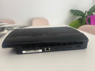 Consola PS3 Superslim Negra