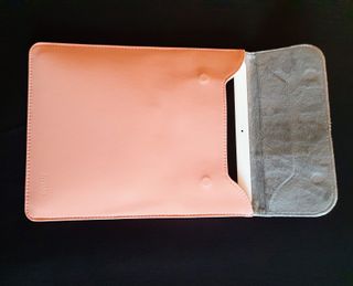 Funda HYZUO para tablet/iPad 13 color salmón
