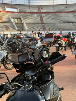 Kawasaki Versys 650 Negra