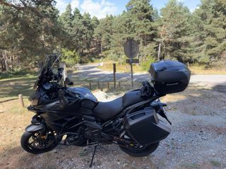 Kawasaki Versys 650 Negra