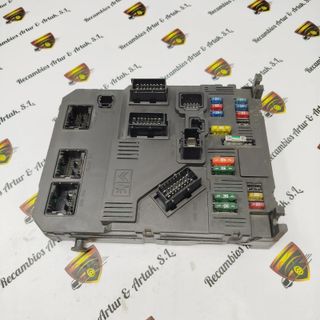 BSI Caja de fusibles Citroën Peugeot 9649627980 S118085120A