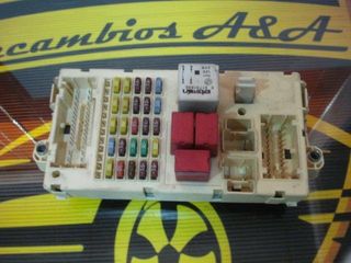 Caja de fusibles Fiat Doblo Stilo 51758251 0051758251 MAGNETI MARELLI
