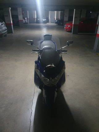 Suzuki Burgman 250cc 26000 km precio negociable