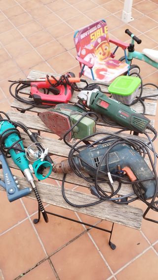 Lote Herramientas Eléctricas: Taladro, Lijadora, R