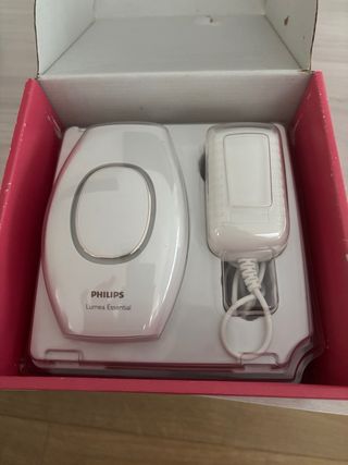 Depiladora Philips Lumea Essential IPL