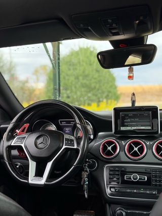 Mercedes-Benz Clase CLA 2014