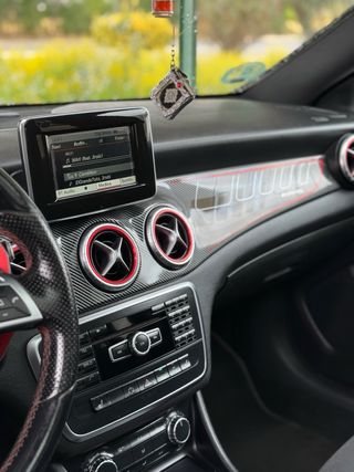 Mercedes-Benz Clase CLA 2014