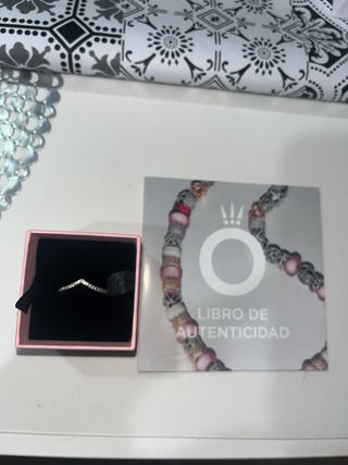 Anillo Pandora V Dorado y Plateado