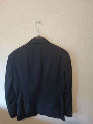 Traje de hombre azul marino