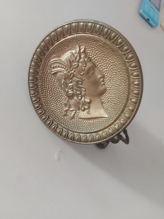 Appendiabiti in metallo dorato con profilo classic