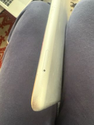 Apple iPad Air + Cellular Bianco