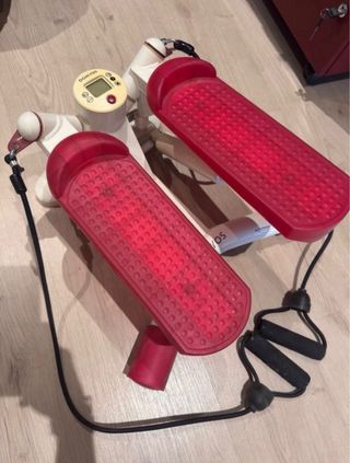 Escalera Step Domyos con bandas elásticas
