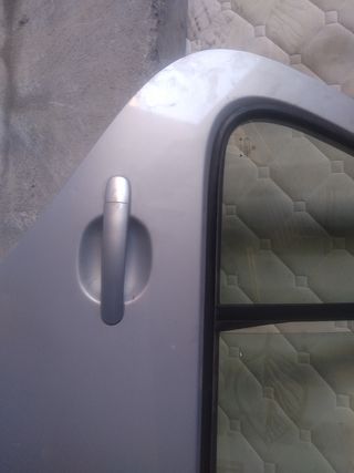 Puerta derecha de Golf 4   trasera 