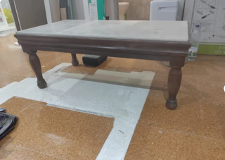 Mesa baja madera y mármol