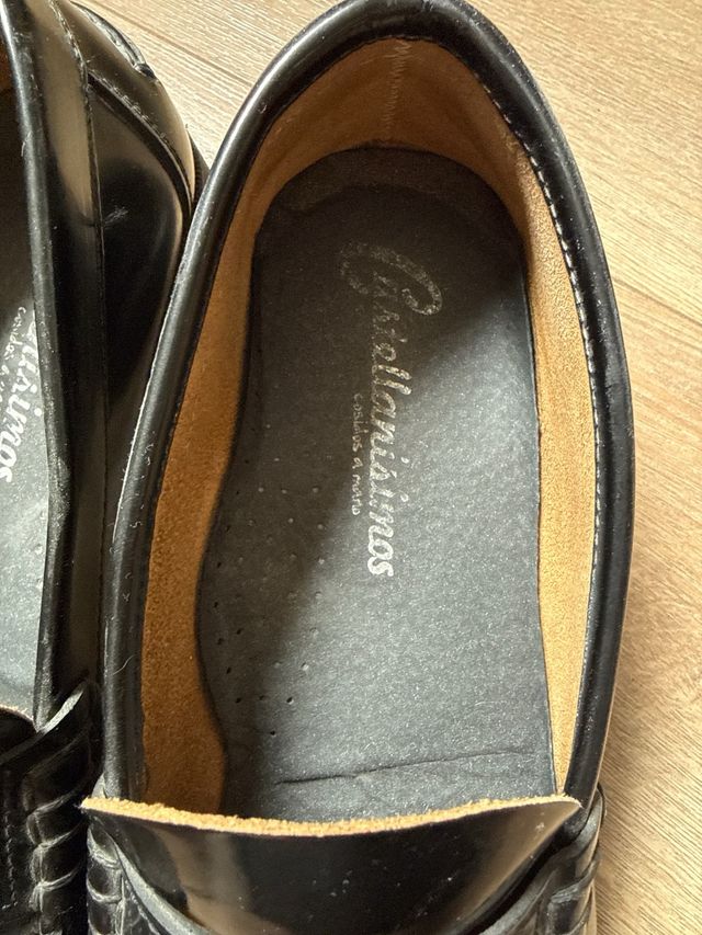 Mocasines Castellanos Negros