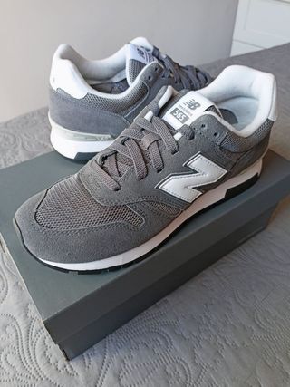 Zapatillas New Balance 565 talla 40.5 gris
