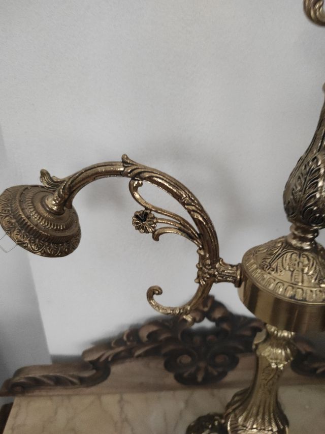 Lámpara de mesa Vitang dos focos