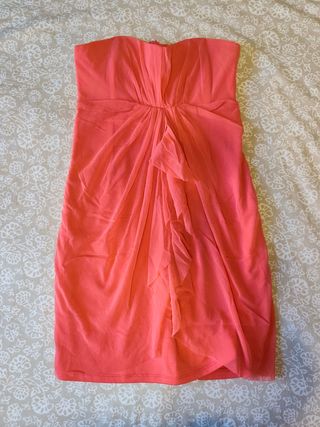 Vestido invitada coral
Cremallera transparente