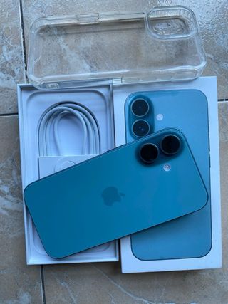 iPhone 16 Verde 256GB con 1 año de garantía