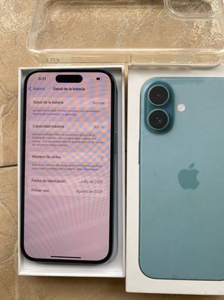 iPhone 16 Verde 256GB con 1 año de garantía