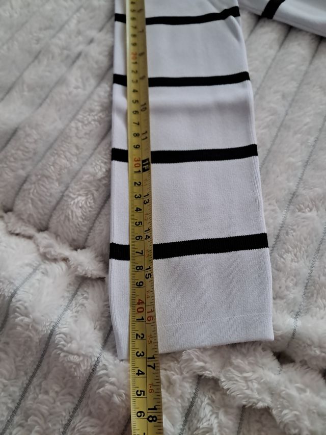 Jersey Guess Talla XS Rayas Blanco y Negro