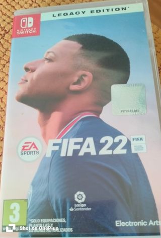 Nintendo Switch FIFA 22 Legacy Edition