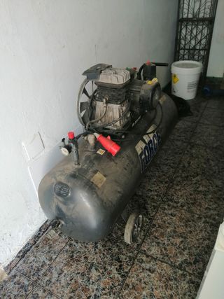 Compresor de aire FORCE 200L