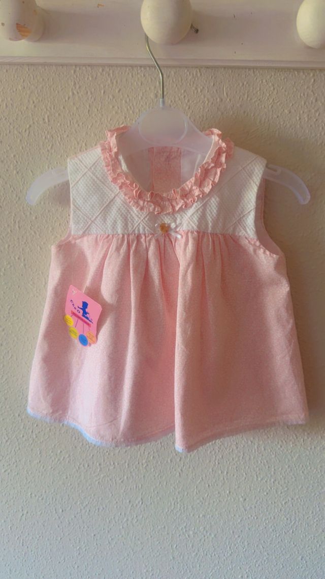 Vestido bebé rosa NUEVO con volantes con etiqueta