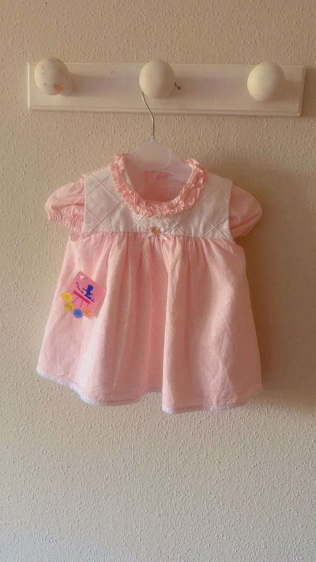 Vestido bebé rosa NUEVO con volantes con etiqueta