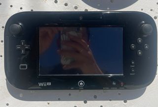 Nintendo Wii U + Accesorios y Juegos