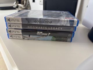 Playstation 5 + Mando+ 4 juegos (VENTA EN MANO)