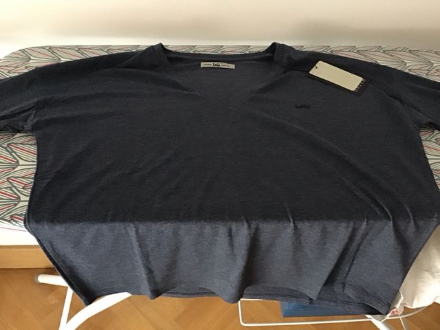 Camiseta Lois manga larga azul marino chica