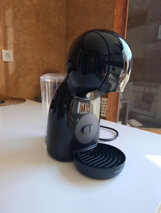 Cafetera Dolce Gusto Negra