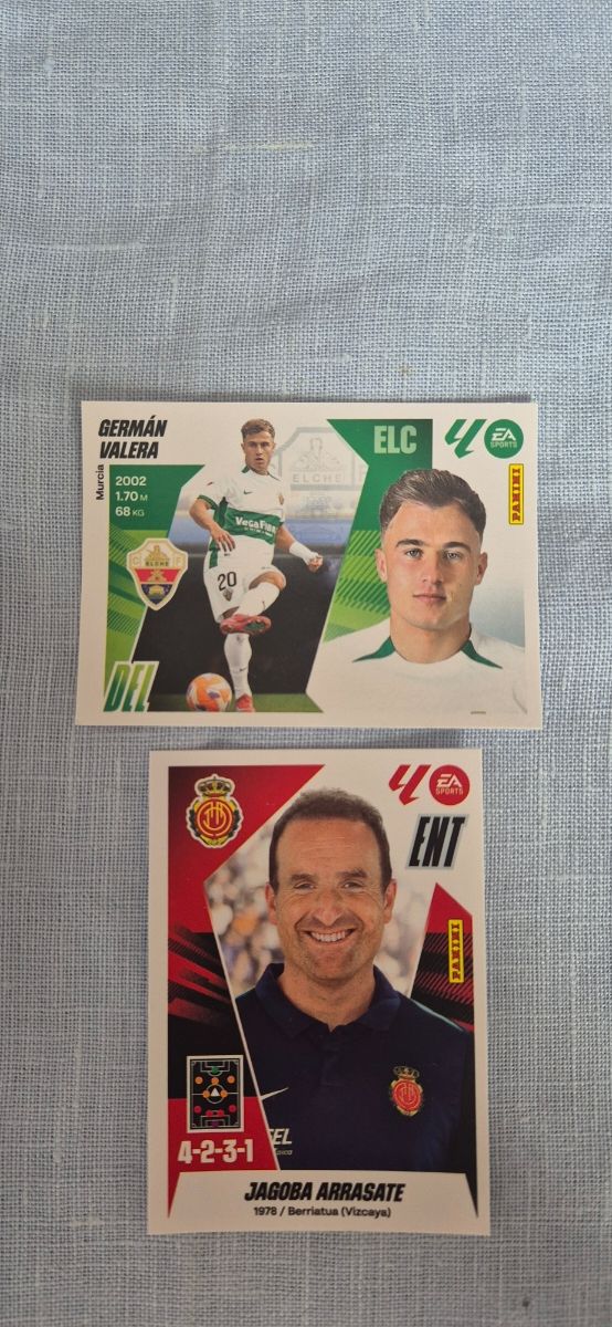 2 cromos Liga 2025-26